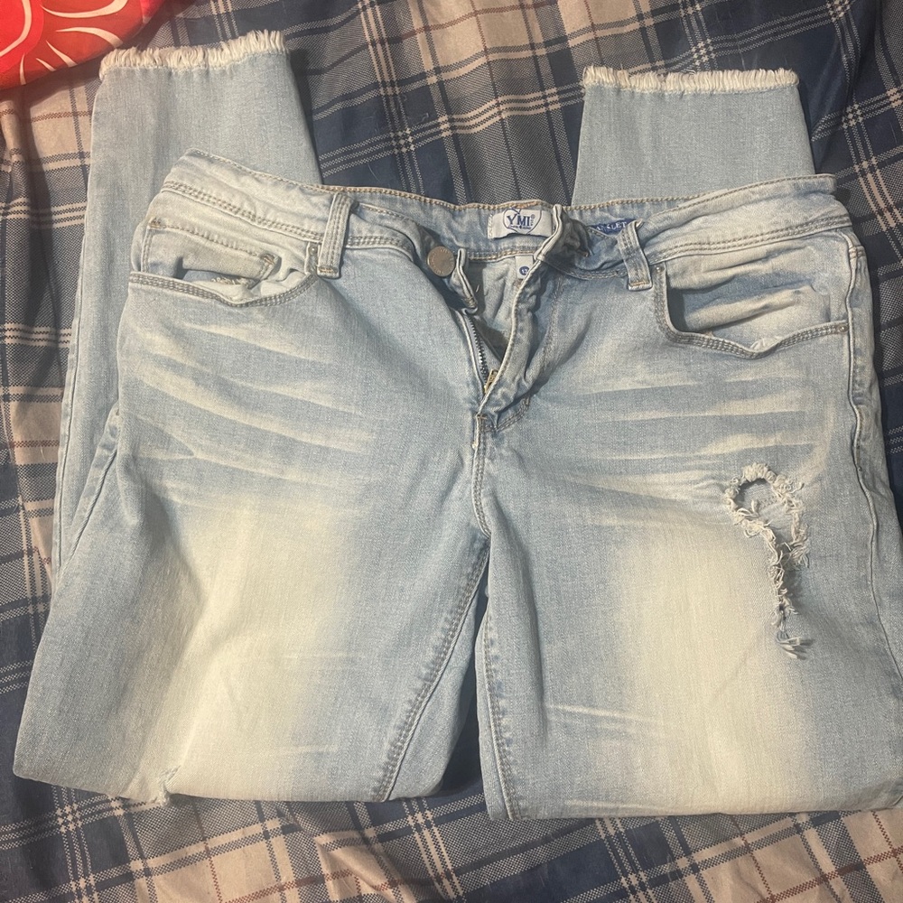 Women's YMI Distressed Capris